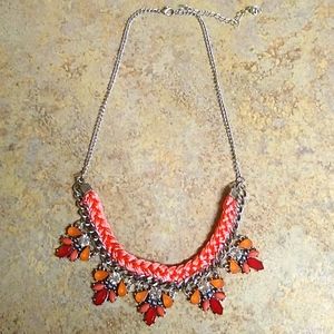 🐾 2 For $16 Erica Lyons Peach Blingy Necklace